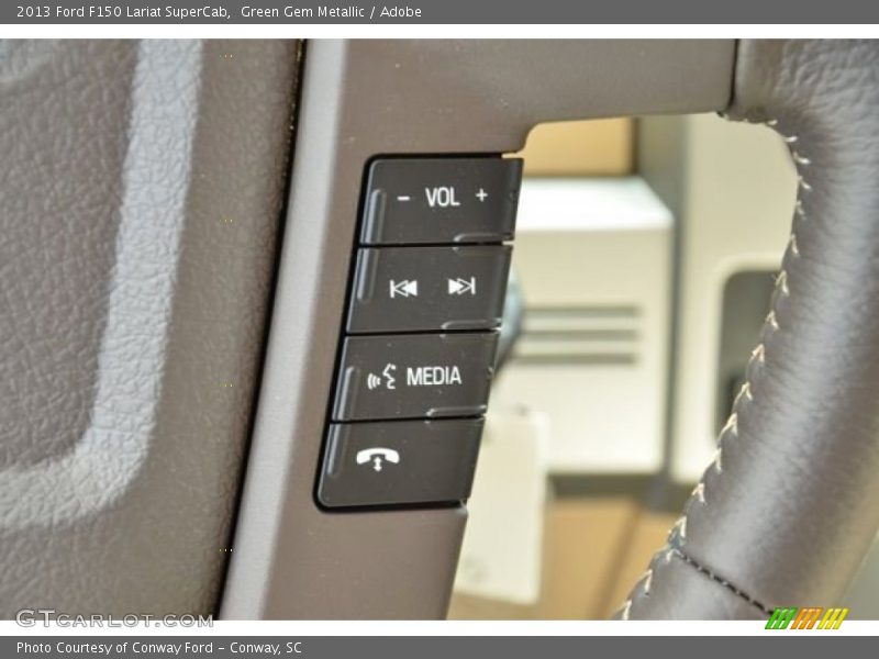 Green Gem Metallic / Adobe 2013 Ford F150 Lariat SuperCab
