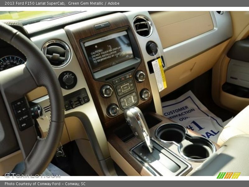 Green Gem Metallic / Adobe 2013 Ford F150 Lariat SuperCab