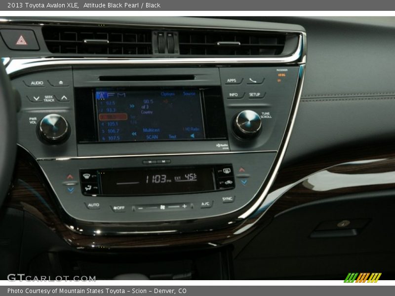 Attitude Black Pearl / Black 2013 Toyota Avalon XLE