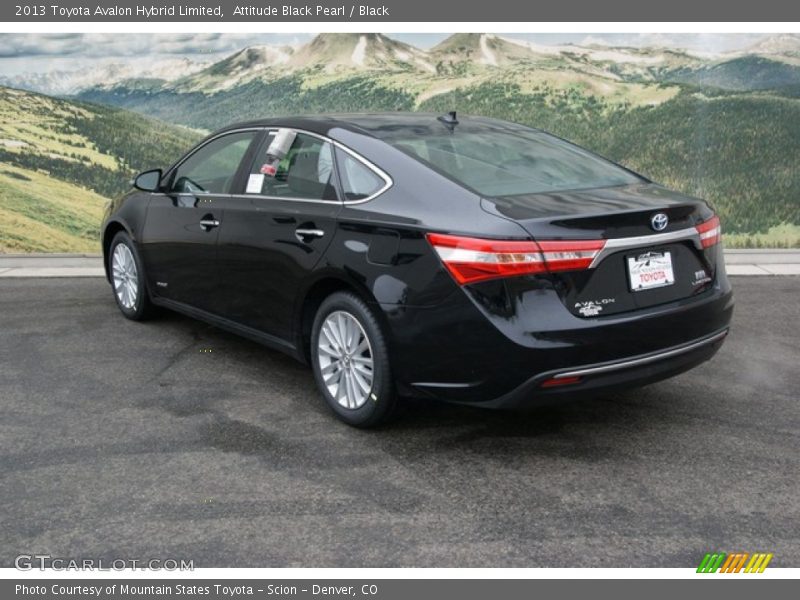 Attitude Black Pearl / Black 2013 Toyota Avalon Hybrid Limited