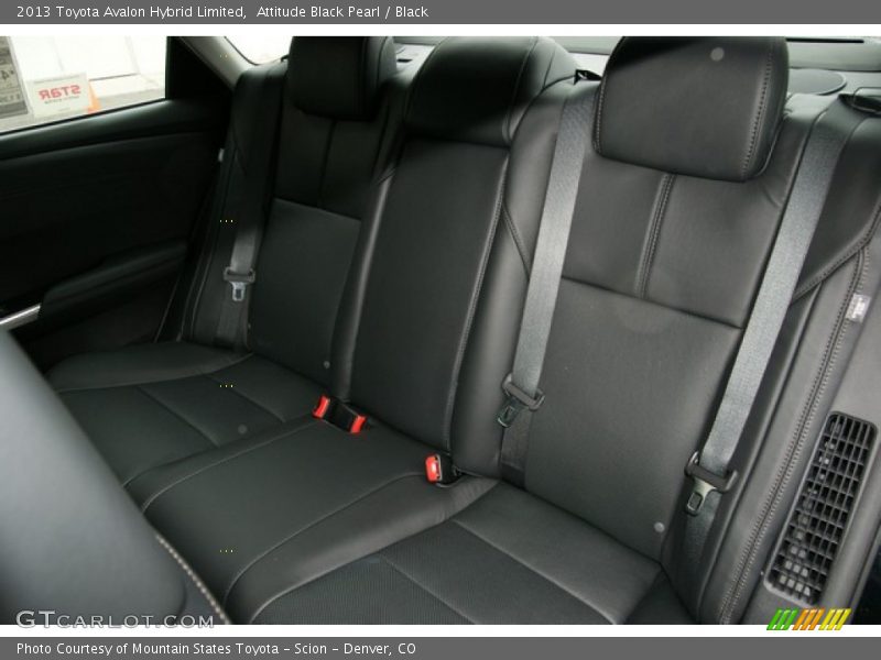 Attitude Black Pearl / Black 2013 Toyota Avalon Hybrid Limited