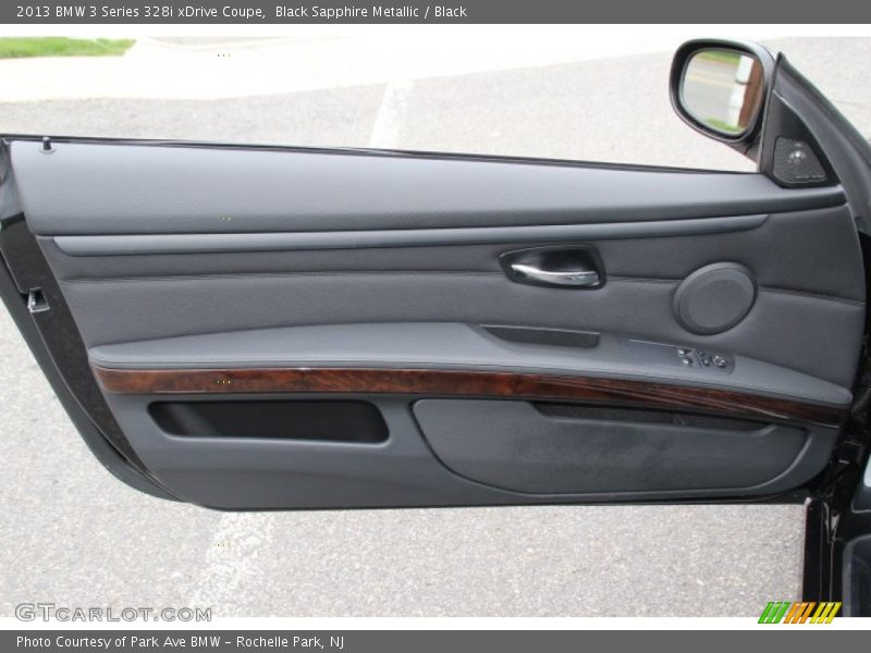 Door Panel of 2013 3 Series 328i xDrive Coupe