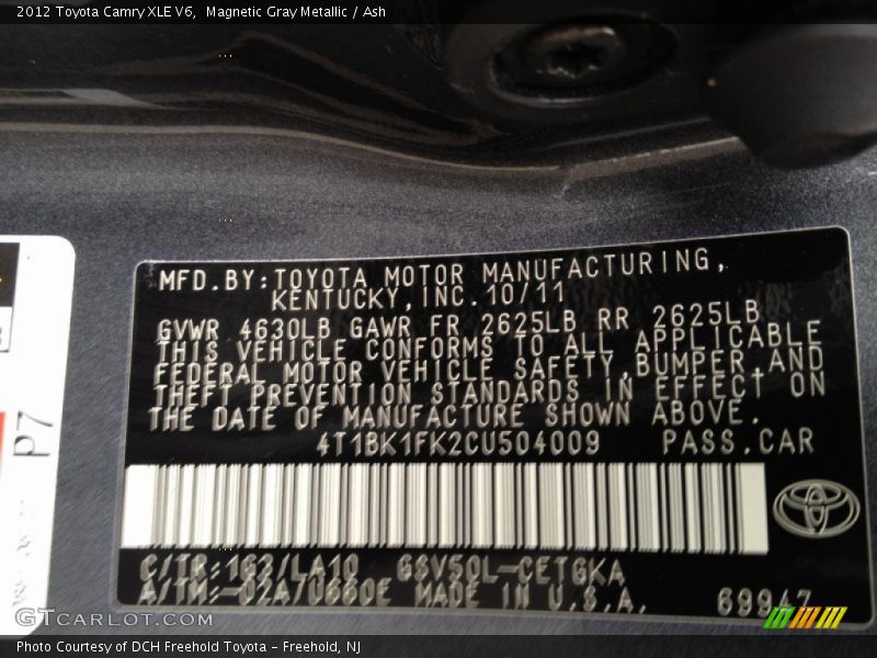 Magnetic Gray Metallic / Ash 2012 Toyota Camry XLE V6