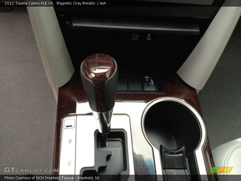 Magnetic Gray Metallic / Ash 2012 Toyota Camry XLE V6