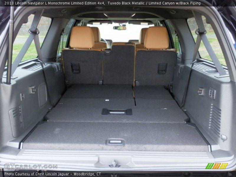 Tuxedo Black Metallic / Limited Canyon w/Black Piping 2013 Lincoln Navigator L Monochrome Limited Edition 4x4