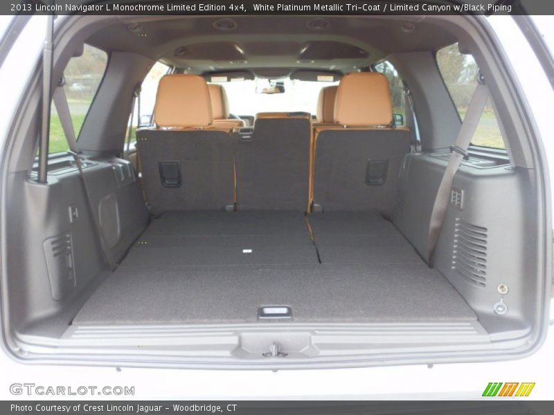  2013 Navigator L Monochrome Limited Edition 4x4 Trunk