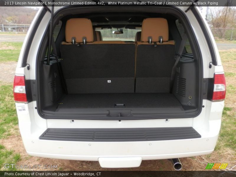 White Platinum Metallic Tri-Coat / Limited Canyon w/Black Piping 2013 Lincoln Navigator L Monochrome Limited Edition 4x2