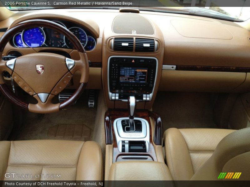 Dashboard of 2006 Cayenne S