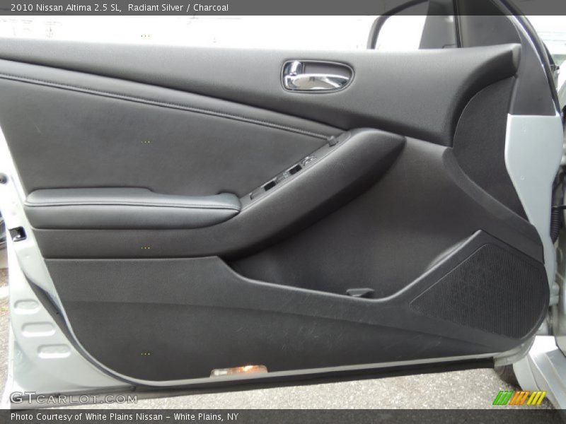 Radiant Silver / Charcoal 2010 Nissan Altima 2.5 SL
