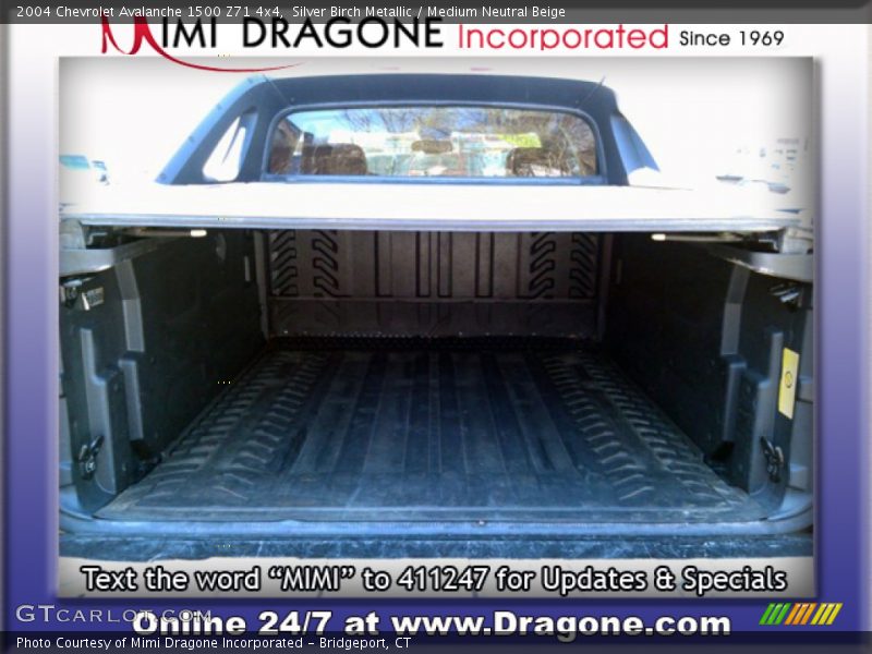 Silver Birch Metallic / Medium Neutral Beige 2004 Chevrolet Avalanche 1500 Z71 4x4