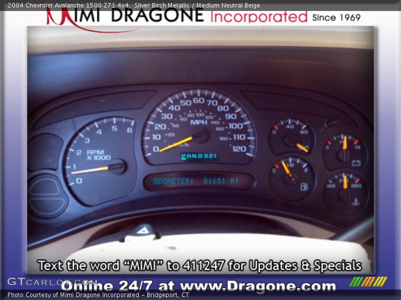Silver Birch Metallic / Medium Neutral Beige 2004 Chevrolet Avalanche 1500 Z71 4x4