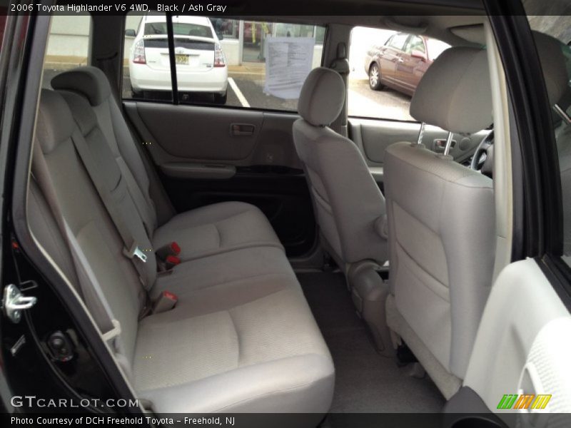 Black / Ash Gray 2006 Toyota Highlander V6 4WD