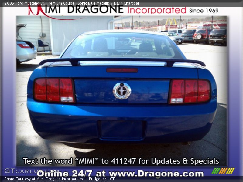 Sonic Blue Metallic / Dark Charcoal 2005 Ford Mustang V6 Premium Coupe