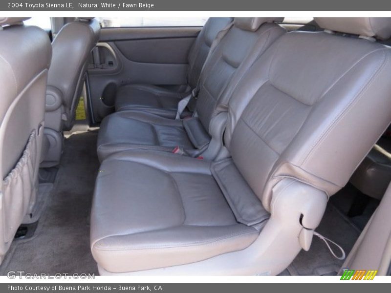 Natural White / Fawn Beige 2004 Toyota Sienna LE