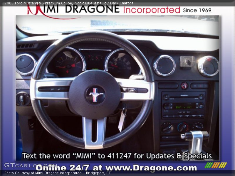 Sonic Blue Metallic / Dark Charcoal 2005 Ford Mustang V6 Premium Coupe