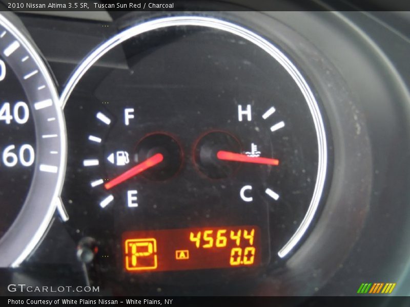 Tuscan Sun Red / Charcoal 2010 Nissan Altima 3.5 SR