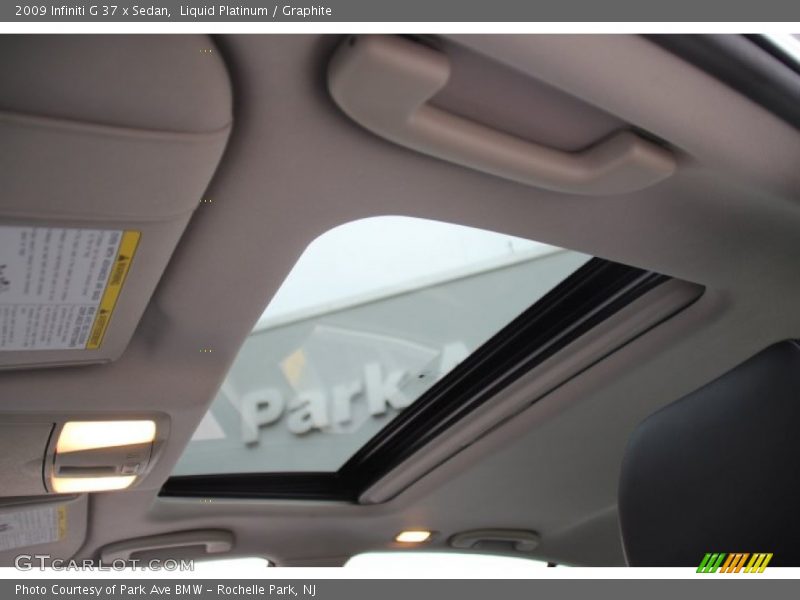 Liquid Platinum / Graphite 2009 Infiniti G 37 x Sedan