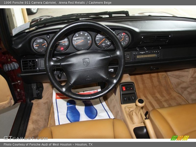 Dashboard of 1996 911 Carrera Cabriolet