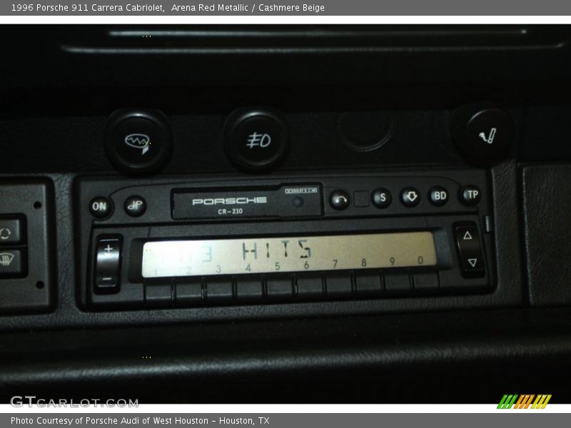 Audio System of 1996 911 Carrera Cabriolet