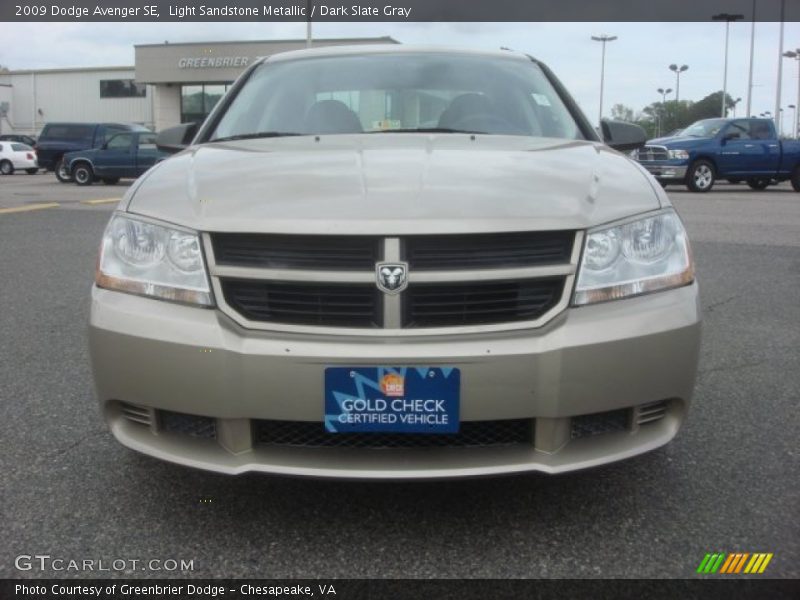 Light Sandstone Metallic / Dark Slate Gray 2009 Dodge Avenger SE