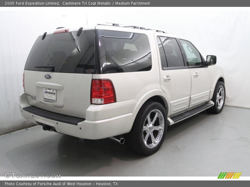 Cashmere Tri Coat Metallic / Medium Parchment 2005 Ford Expedition Limited