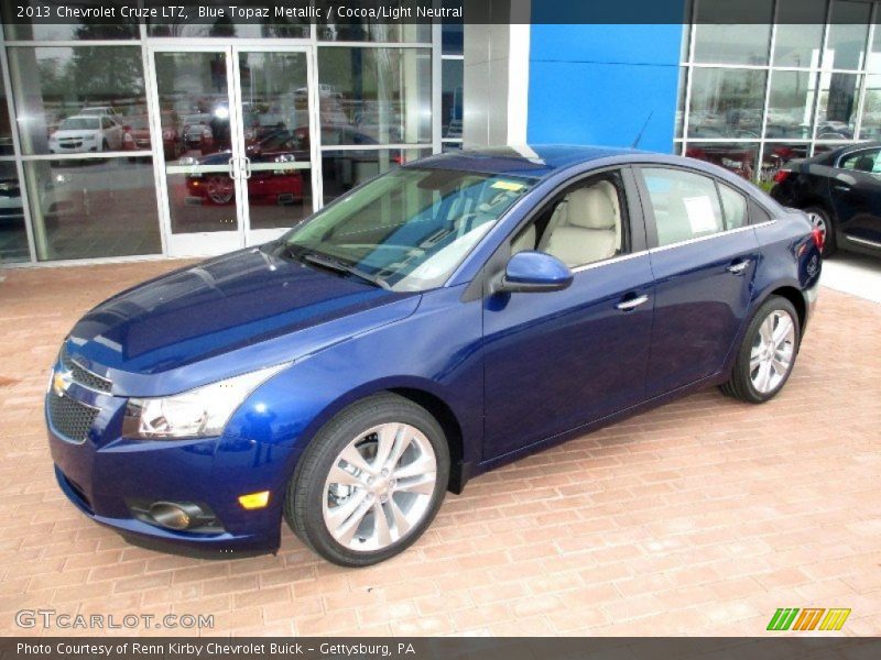 Front 3/4 View of 2013 Cruze LTZ