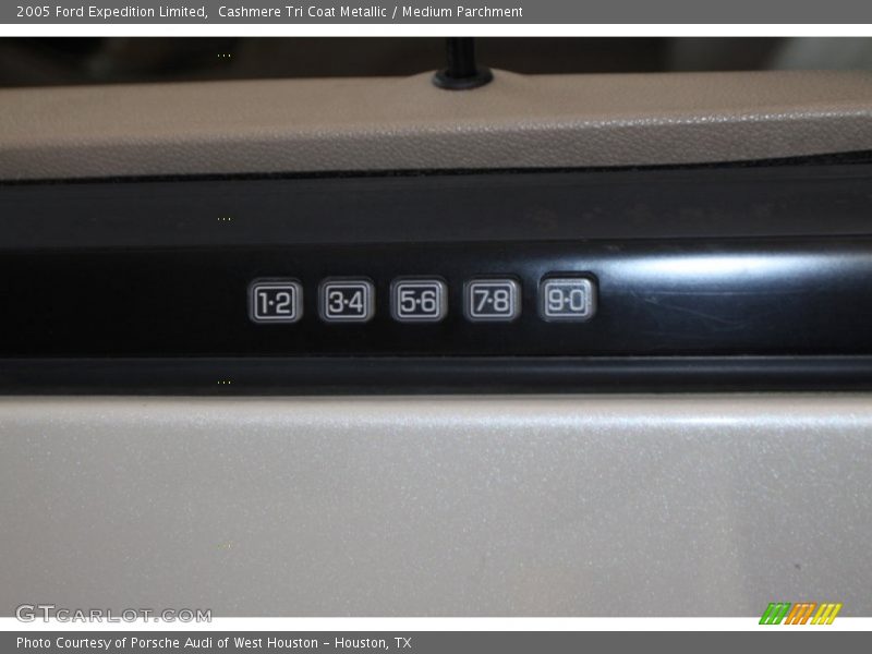Cashmere Tri Coat Metallic / Medium Parchment 2005 Ford Expedition Limited