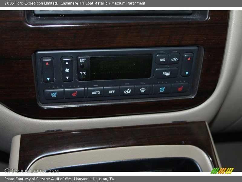 Cashmere Tri Coat Metallic / Medium Parchment 2005 Ford Expedition Limited