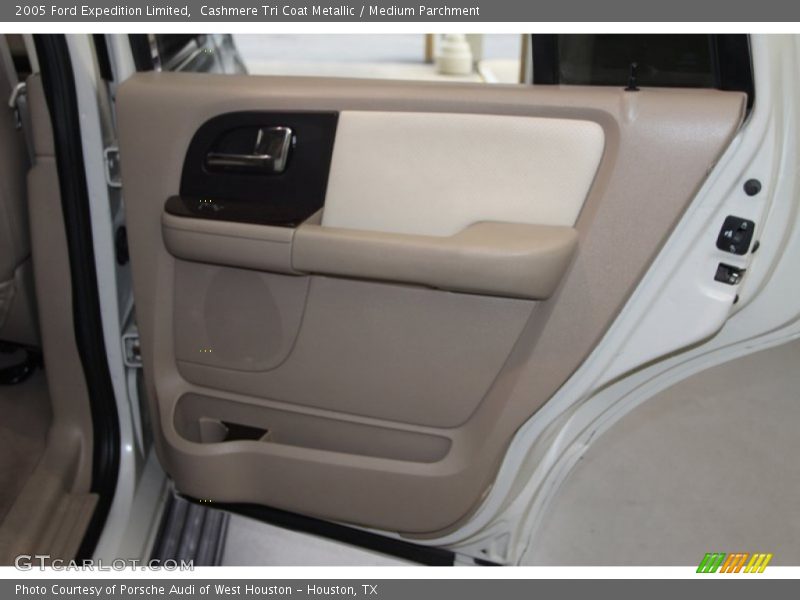 Cashmere Tri Coat Metallic / Medium Parchment 2005 Ford Expedition Limited