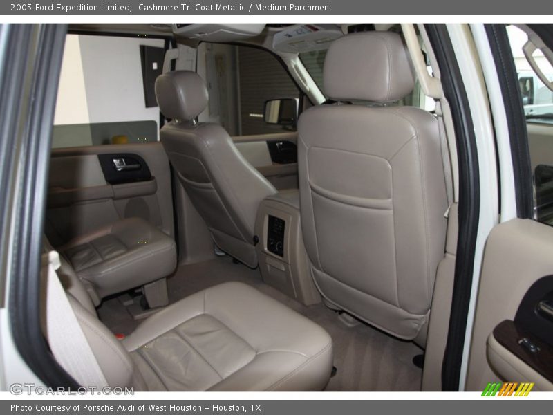 Cashmere Tri Coat Metallic / Medium Parchment 2005 Ford Expedition Limited