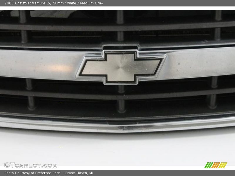 Summit White / Medium Gray 2005 Chevrolet Venture LS