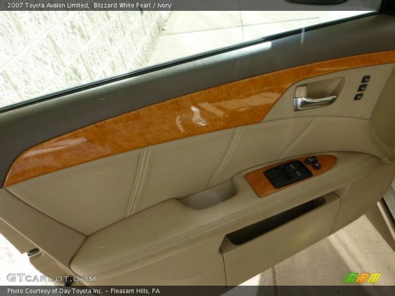 Blizzard White Pearl / Ivory 2007 Toyota Avalon Limited