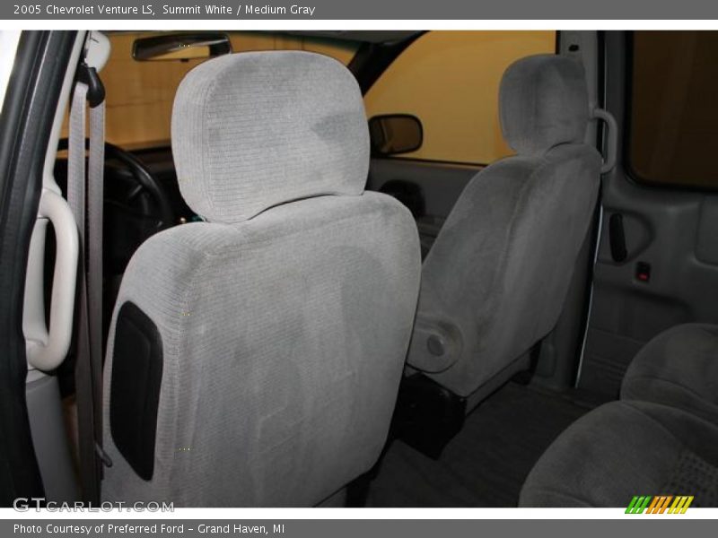 Summit White / Medium Gray 2005 Chevrolet Venture LS