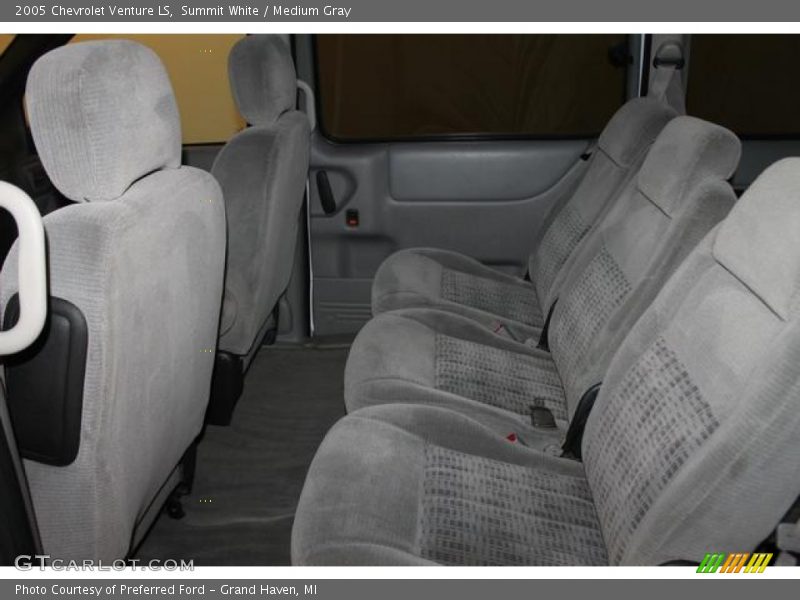 Summit White / Medium Gray 2005 Chevrolet Venture LS