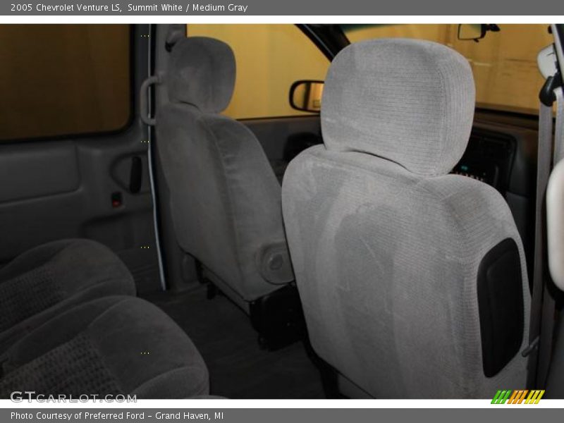 Summit White / Medium Gray 2005 Chevrolet Venture LS