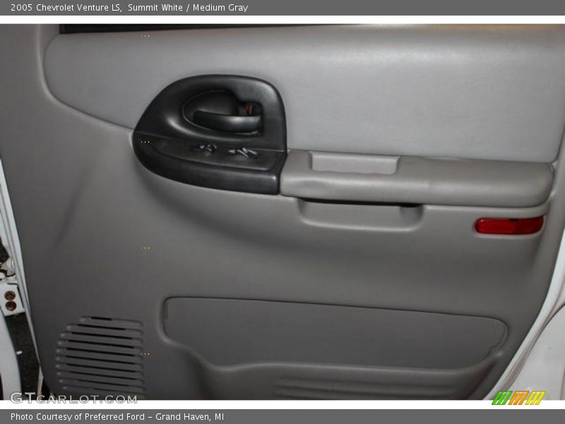 Summit White / Medium Gray 2005 Chevrolet Venture LS