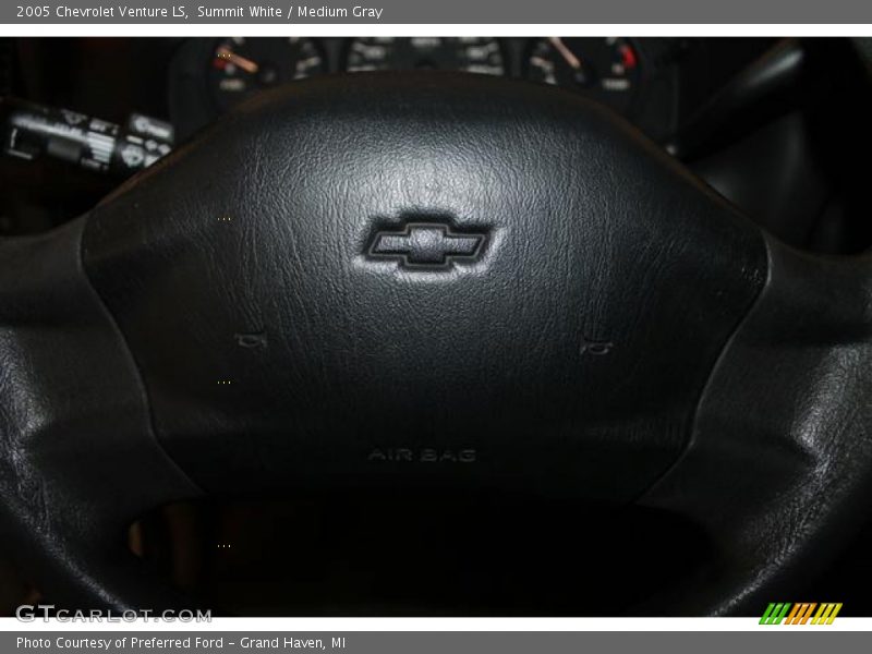 Summit White / Medium Gray 2005 Chevrolet Venture LS