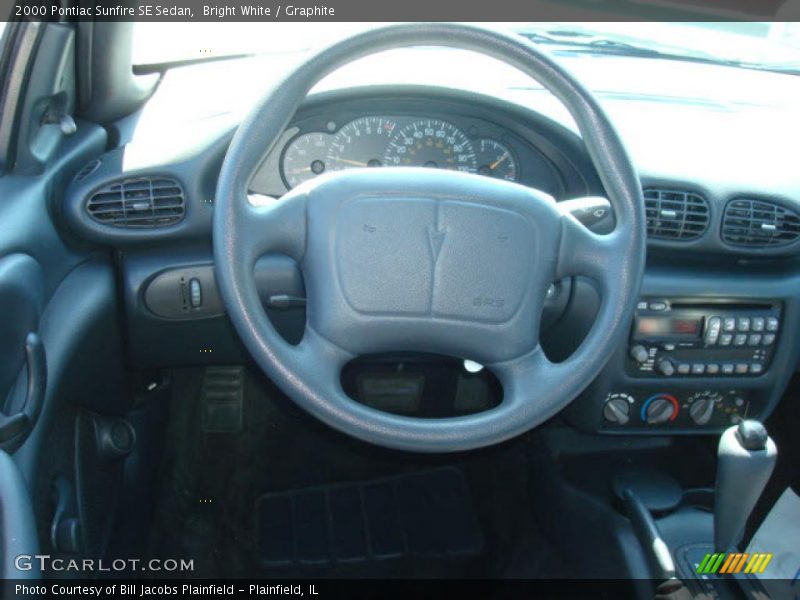 Bright White / Graphite 2000 Pontiac Sunfire SE Sedan