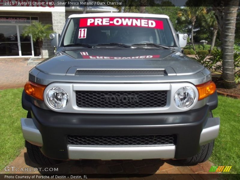 Silver Fresco Metallic / Dark Charcoal 2011 Toyota FJ Cruiser 4WD