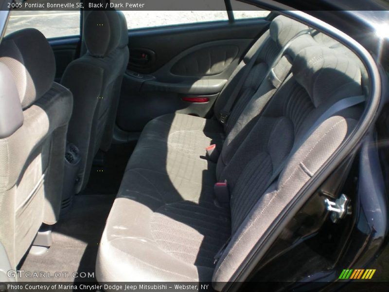 Black / Dark Pewter 2005 Pontiac Bonneville SE