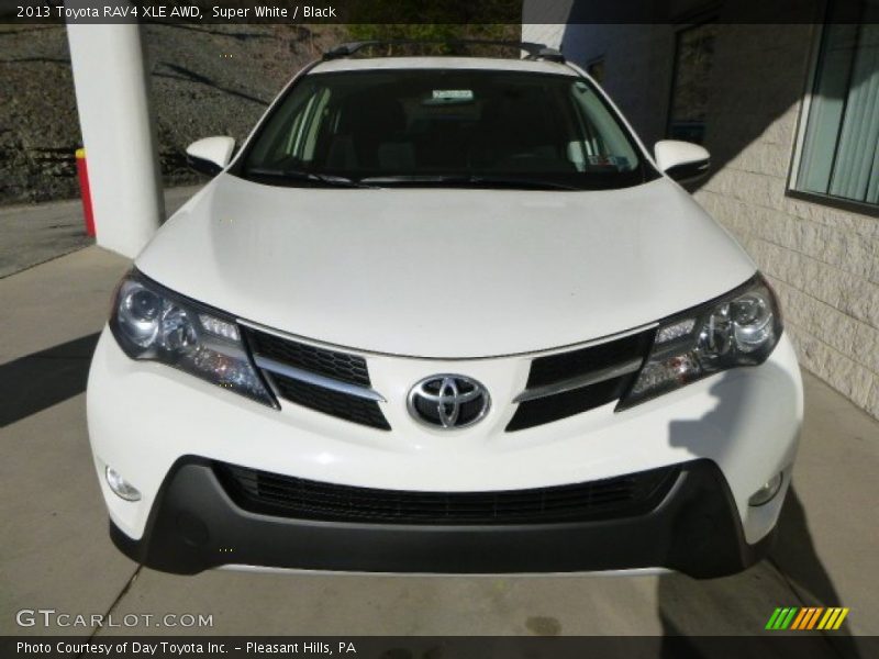 Super White / Black 2013 Toyota RAV4 XLE AWD
