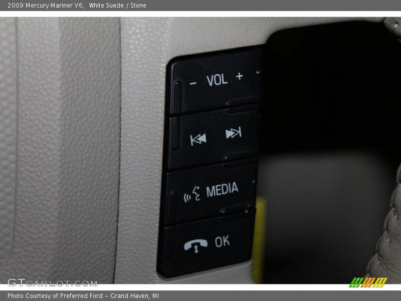 White Suede / Stone 2009 Mercury Mariner V6