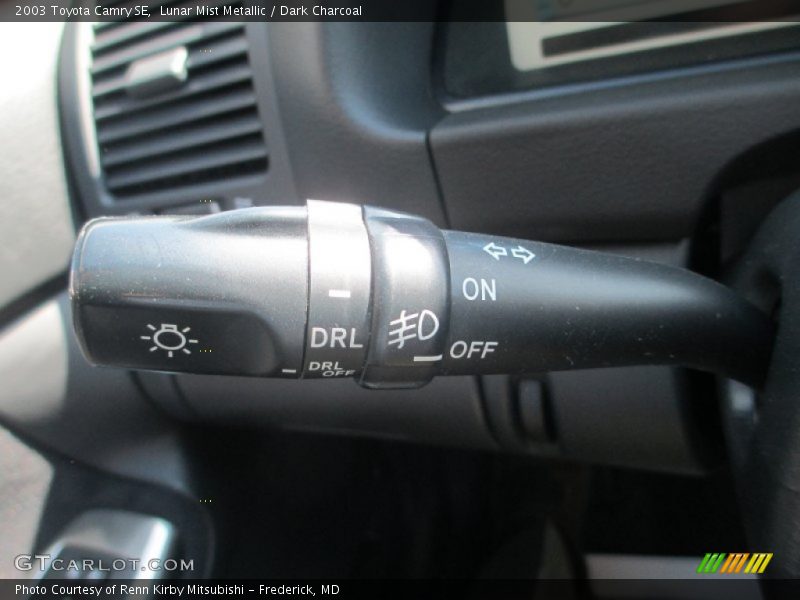 Lunar Mist Metallic / Dark Charcoal 2003 Toyota Camry SE