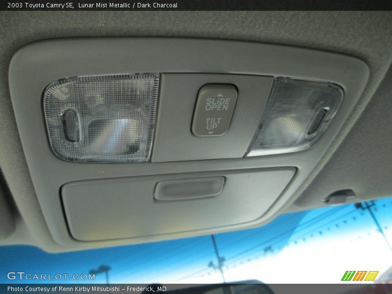Lunar Mist Metallic / Dark Charcoal 2003 Toyota Camry SE