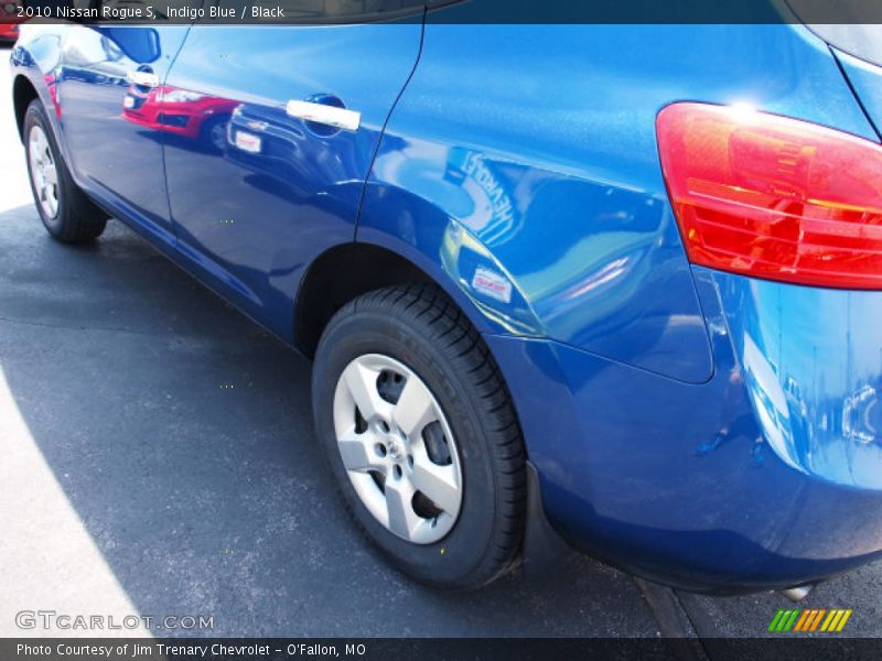 Indigo Blue / Black 2010 Nissan Rogue S