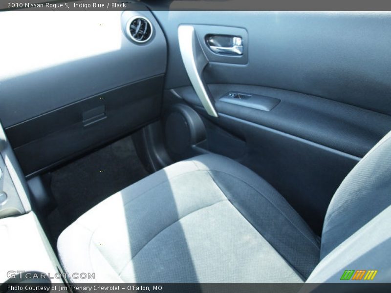 Indigo Blue / Black 2010 Nissan Rogue S