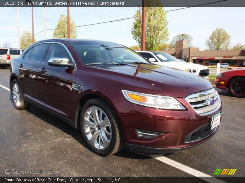 Bordeaux Reserve Red / Charcoal Black 2011 Ford Taurus Limited