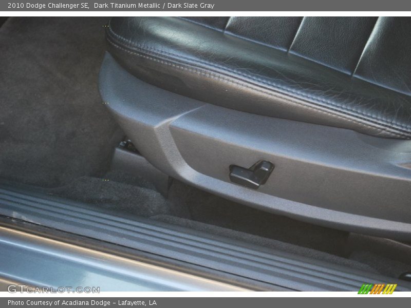 Dark Titanium Metallic / Dark Slate Gray 2010 Dodge Challenger SE