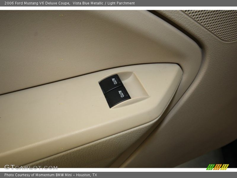 Vista Blue Metallic / Light Parchment 2006 Ford Mustang V6 Deluxe Coupe