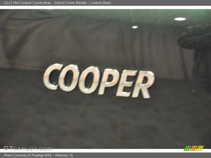 Oxford Green Metallic / Carbon Black 2013 Mini Cooper Countryman